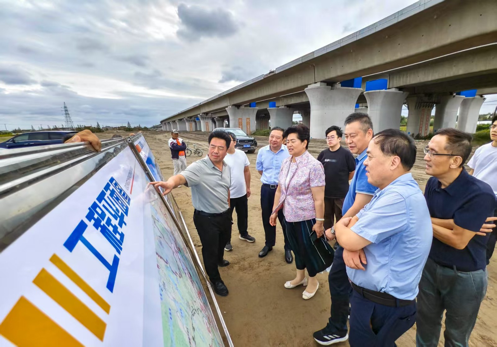 000b36c47fd7fced2acfa9aee4b2e6ae.jpg 000b36c47fd7fced2acfa9aee4b2e6ae.jpg